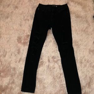 Black ripped skinny jeans low rise size 5 , from gojane ( never worn )